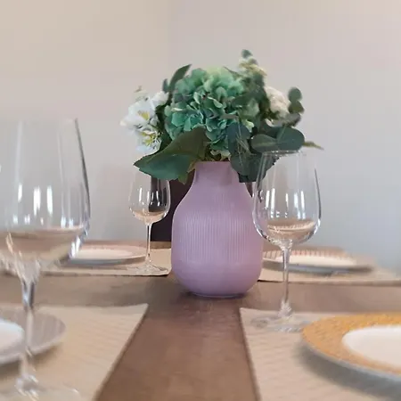 Apartment Am
